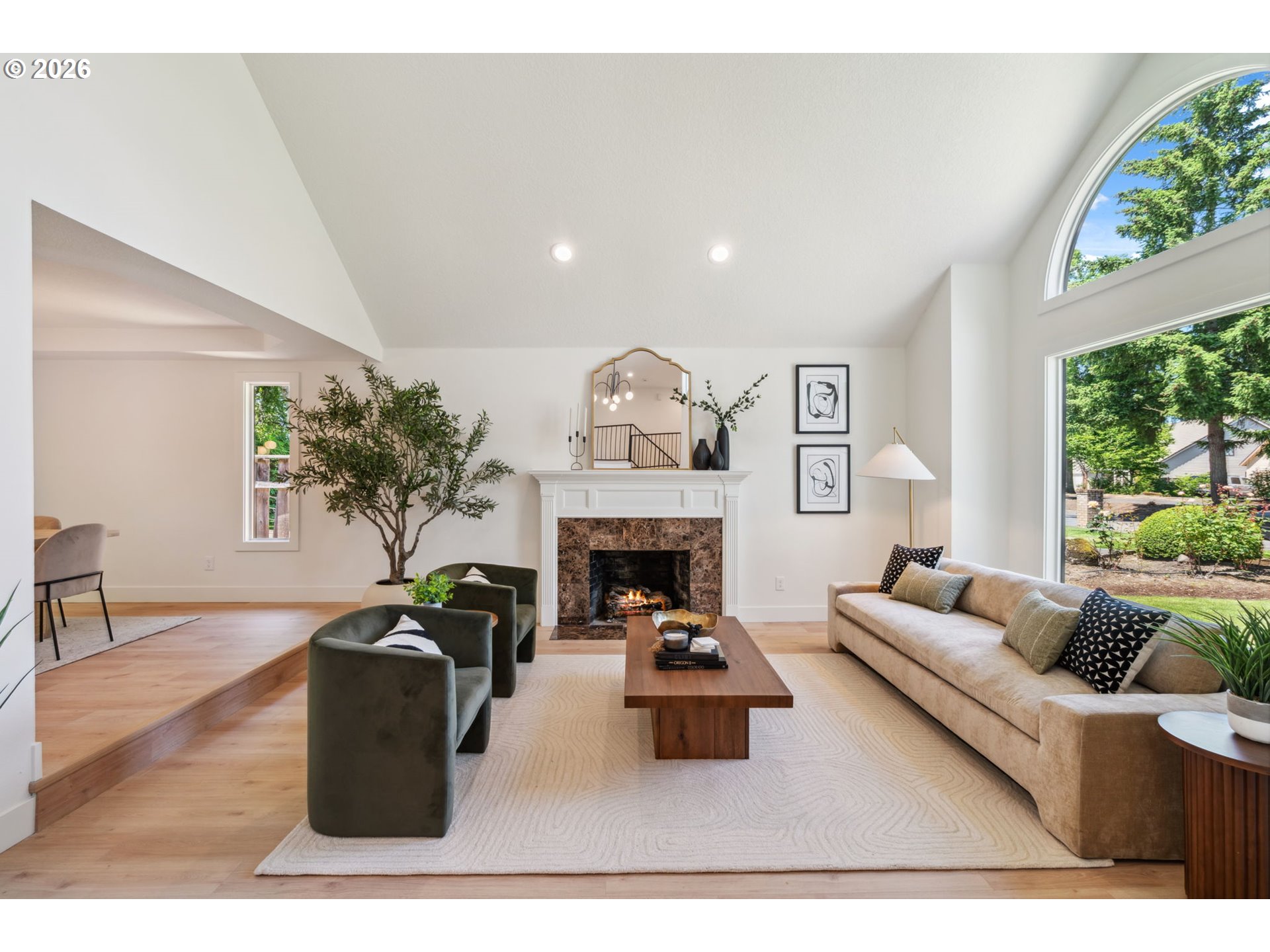 16428 Northeast San Rafael Drive Portland, OR 97230 - Photo 6 of 44 Living Room