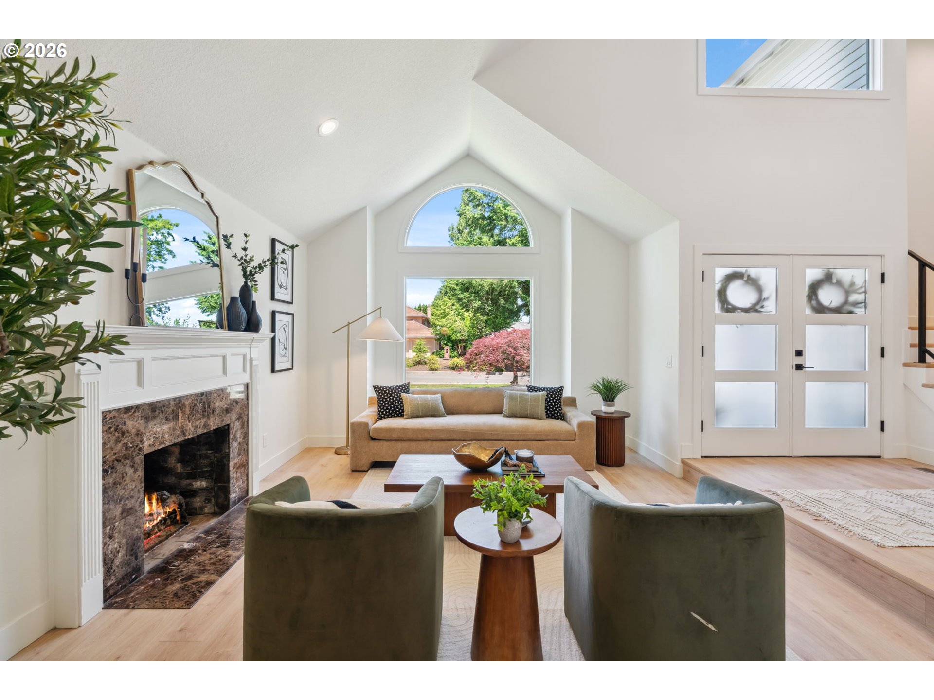 16428 Northeast San Rafael Drive Portland, OR 97230 - Photo 9 of 44 Living Room