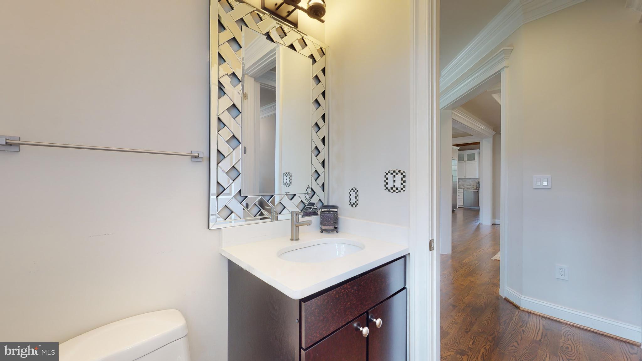7202 Churchill Road McLean, VA 22101 - Photo 34 of 81 Powder room