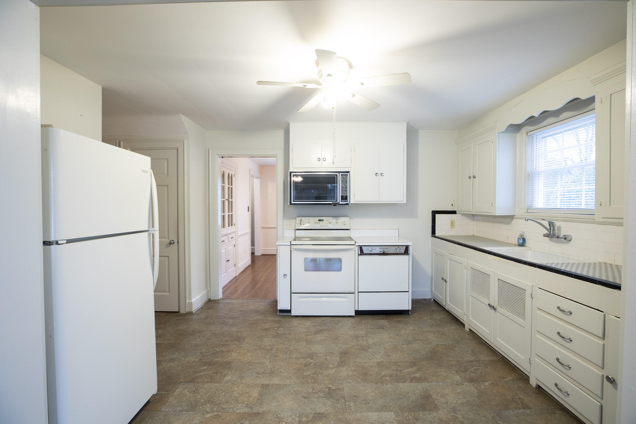 1818 Arlington Road Southwest Roanoke, VA 24015 - Photo 17 of 82 RNP_4471 LOW RES