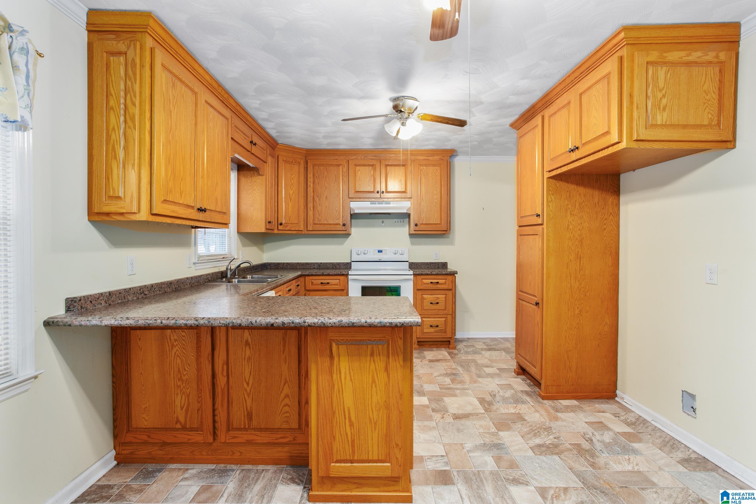 144 Tolbert Street Anniston, AL 36201 - Photo 11 of 30