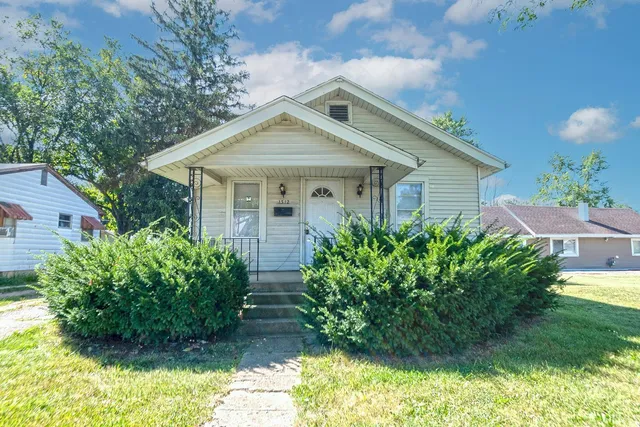 $128,000 | 1312 McKinnie Avenue, Fort Wayne, IN 46806