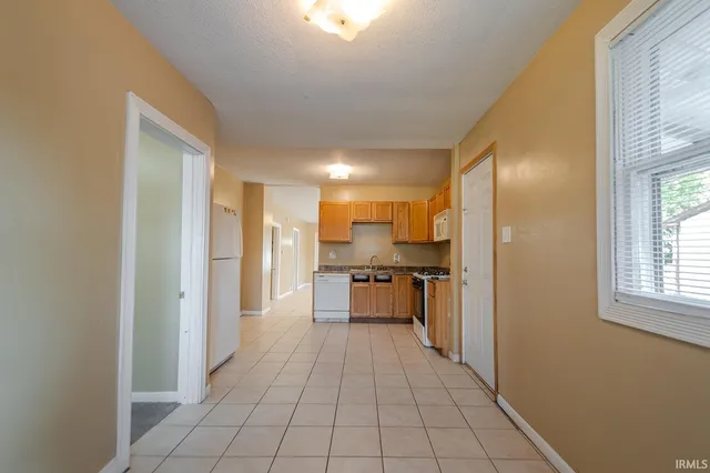 $128,000 | 1312 McKinnie Avenue, Fort Wayne, IN 46806