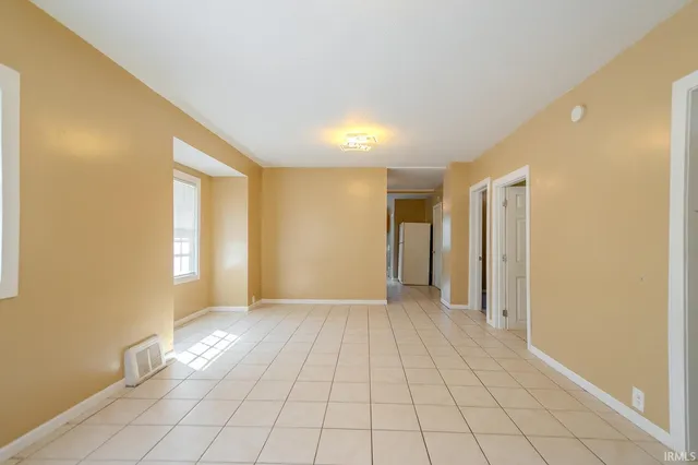 $128,000 | 1312 McKinnie Avenue, Fort Wayne, IN 46806