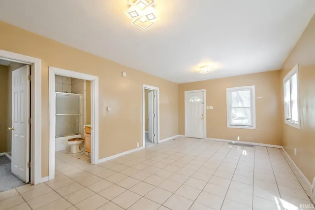 $128,000 | 1312 McKinnie Avenue, Fort Wayne, IN 46806