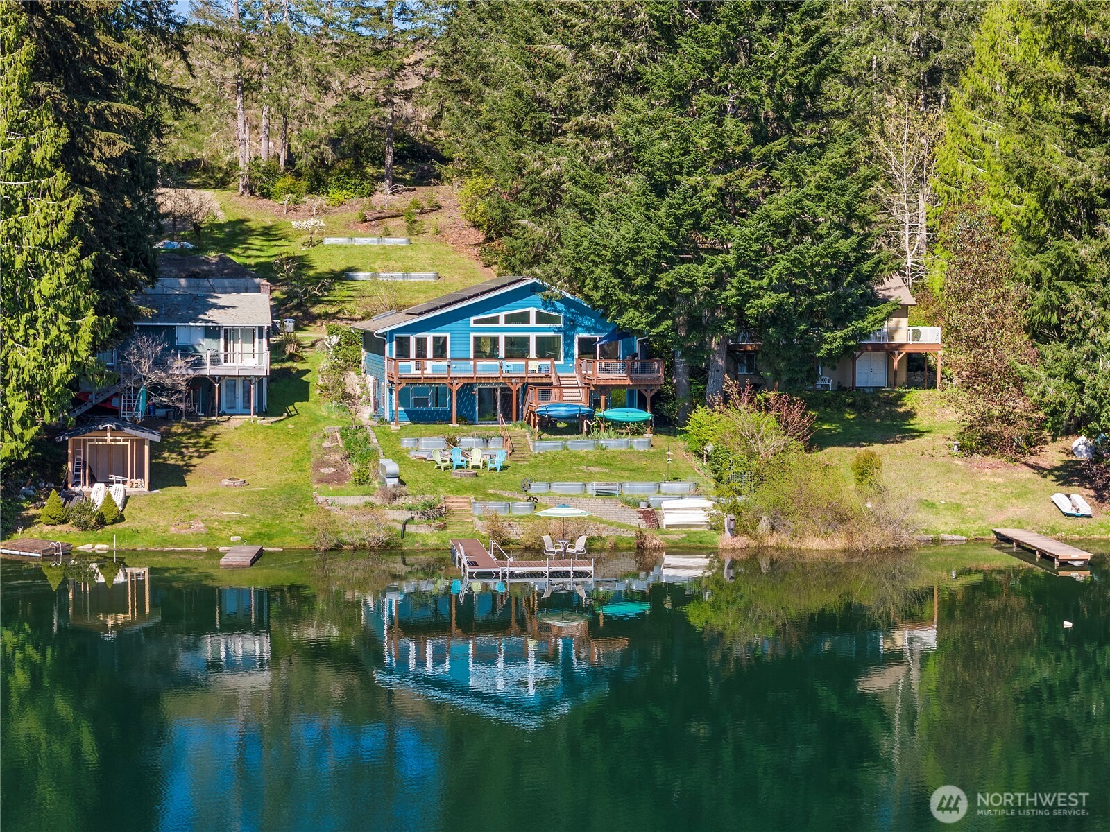 900 East Benson Lake Road Grapeview, WA 98546 - Photo 4 of 37 Gallery Image 4