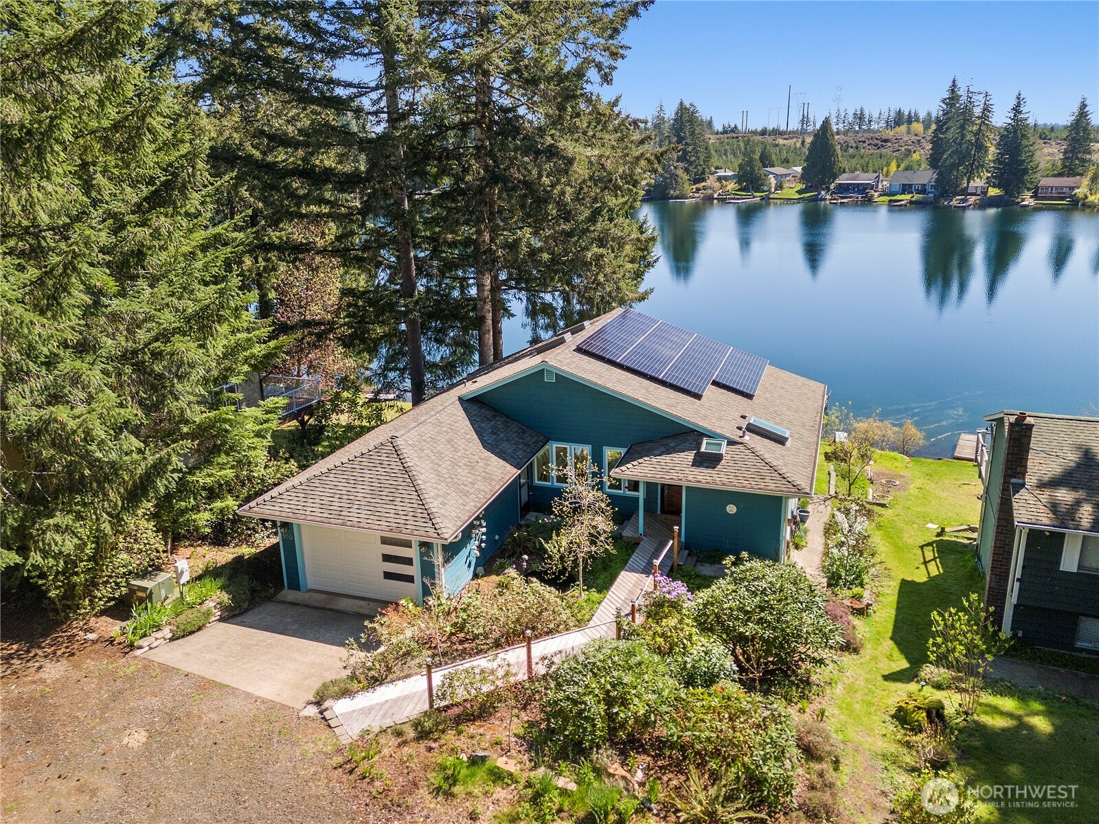 900 East Benson Lake Road Grapeview, WA 98546 - Photo 5 of 37 Gallery Image 5