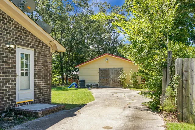 $280,000 | 96 Sheriffs Lane, Moncks Corner, SC 29461