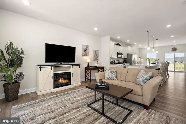 $359,000 | 35372 Wright Way, Millsboro, DE 19966