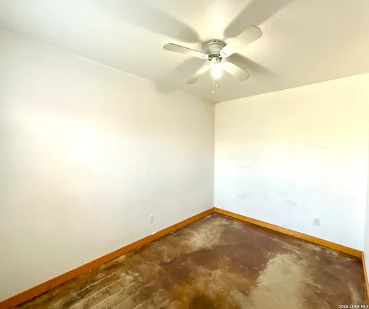 $1,199 | 573 Highway 97, Unit 104, Floresville, TX 78114