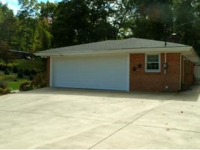 15204 Wilderness Road Bristol, VA 24202 - Photo 18 of 20 Plenty parking turning area