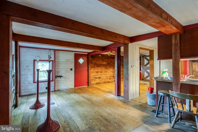 a view of an entryway