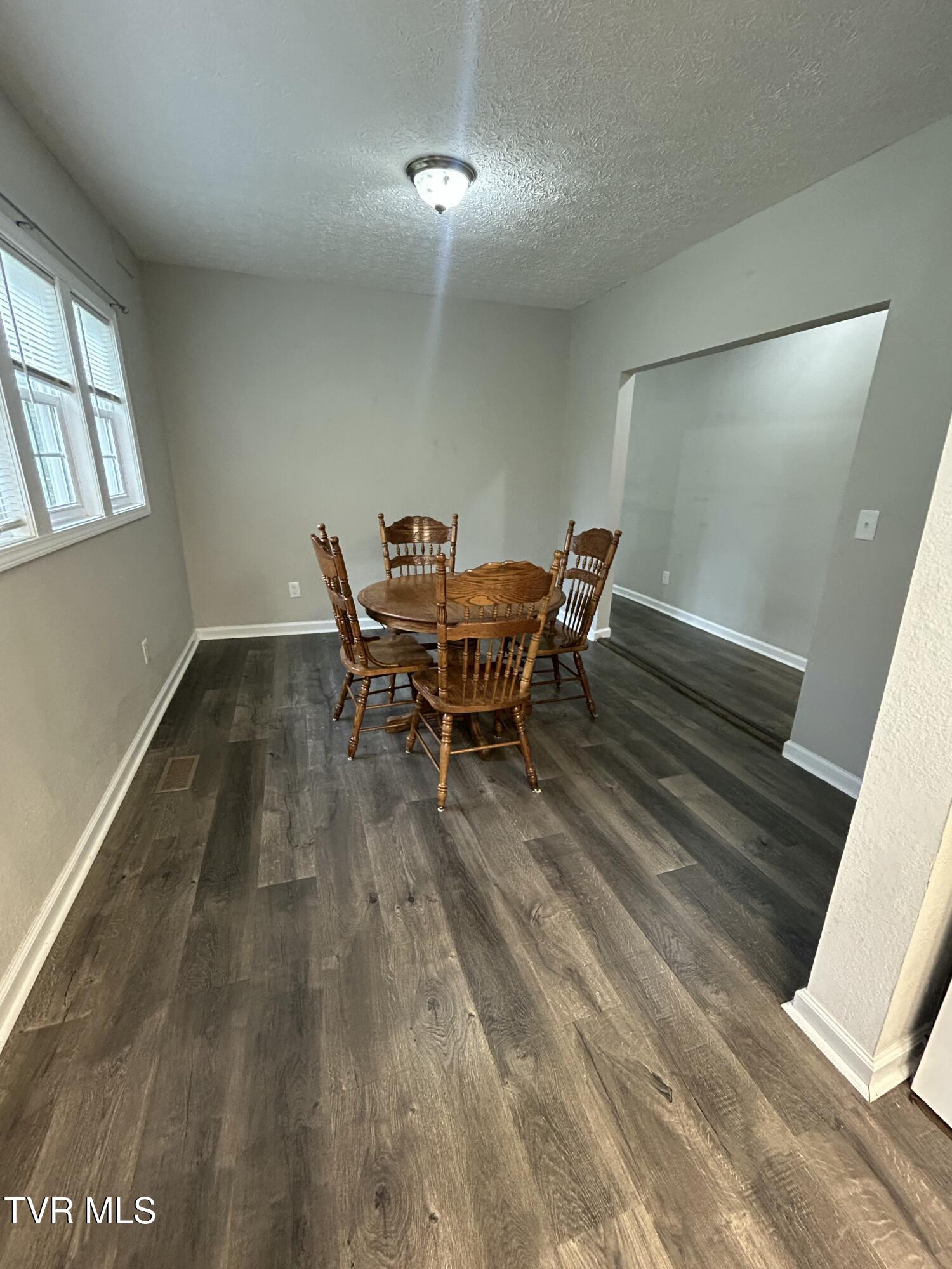 1048 Ridge Avenue Northwest Norton, VA 24273 - Photo 20 of 27 IMG_1900