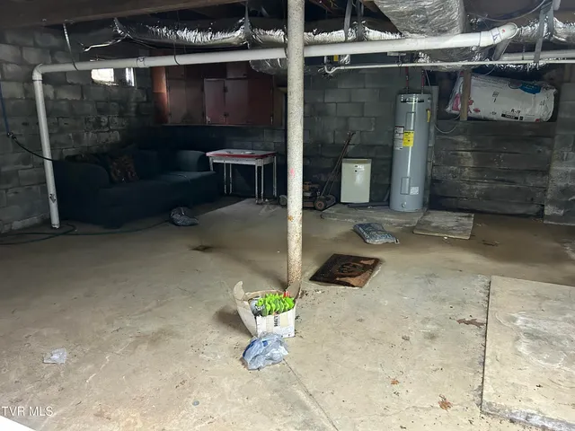 $99,000 | 1048 Ridge Avenue Northwest, Norton, VA 24273