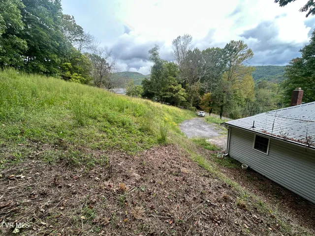 $99,000 | 1048 Ridge Avenue Northwest, Norton, VA 24273