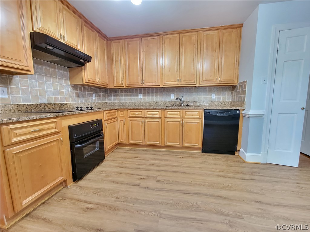 201 Aldersmead Road Richmond, VA 23236 - Photo 14 of 39 Kitchen with eat-in Area