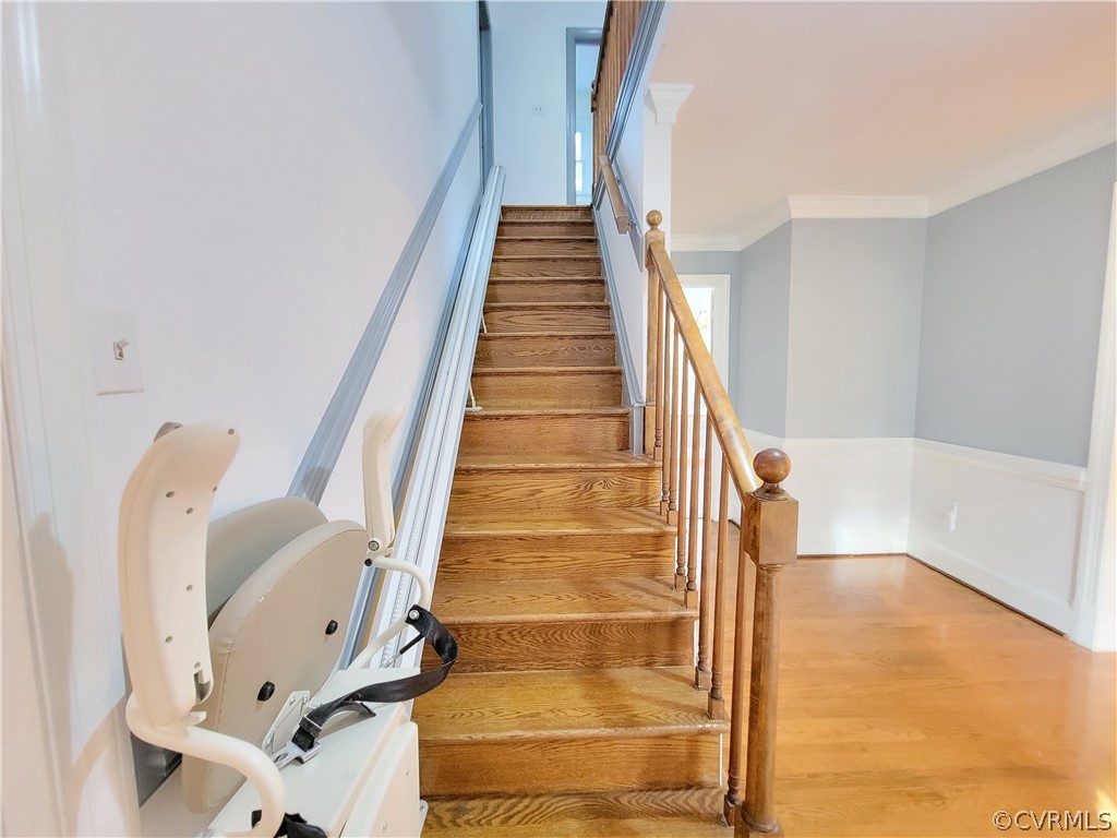 201 Aldersmead Road Richmond, VA 23236 - Photo 21 of 39 Stairlift