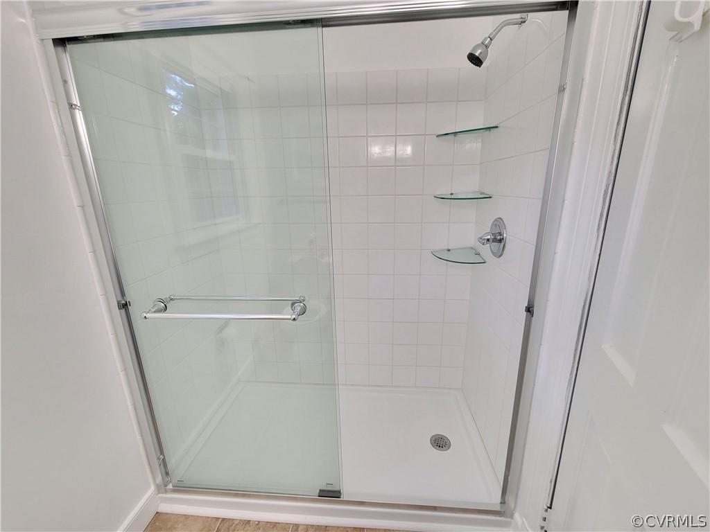 201 Aldersmead Road Richmond, VA 23236 - Photo 23 of 39 2nd level Hallway Bath with frameless sliding show