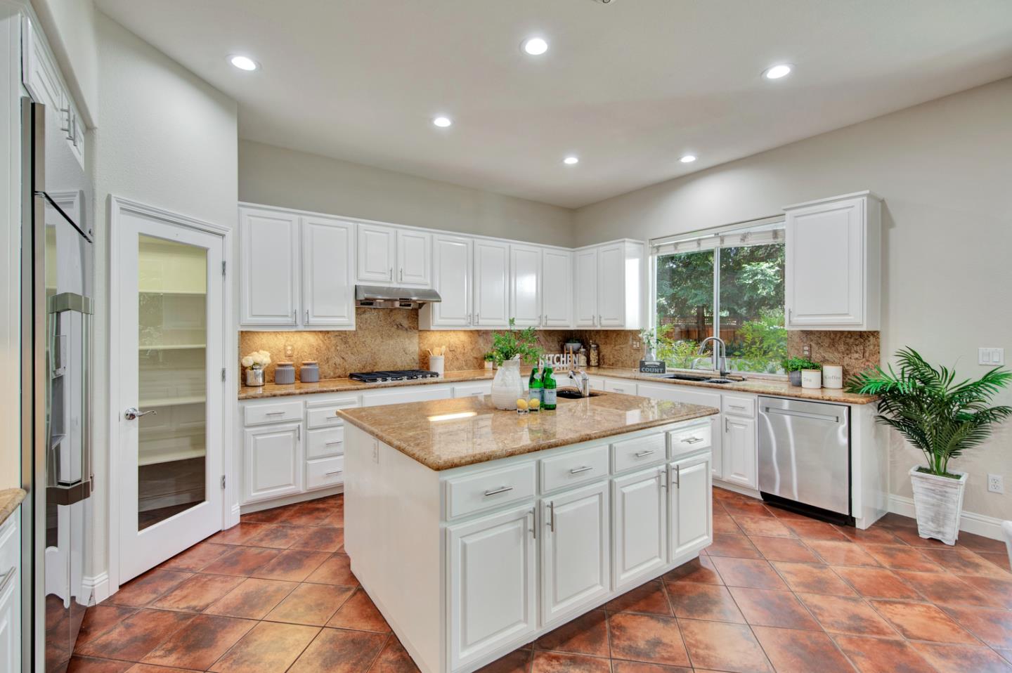 290 Terrazzo Circle San Ramon, CA 94583 - Photo 17 of 58 Gallery Image 17