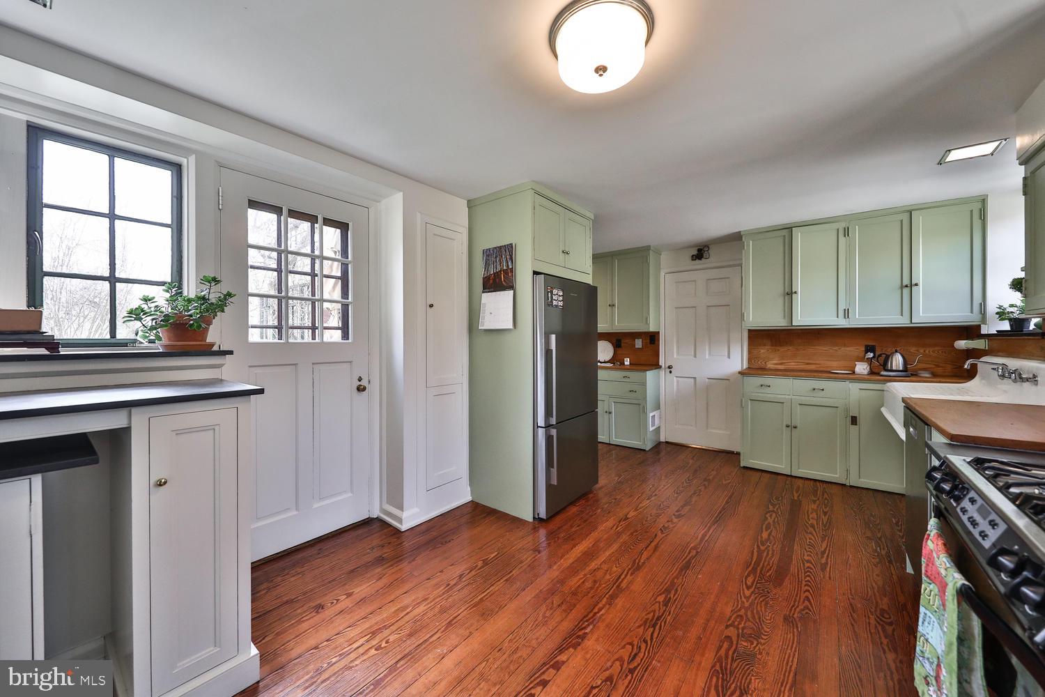 117 East Mill Road Flourtown, PA 19031 - Photo 14 of 36