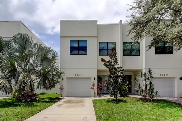 $4,000 | 204 North Manhattan Avenue, Unit 1, Tampa, FL 33609