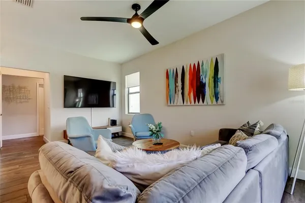 $4,000 | 204 North Manhattan Avenue, Unit 1, Tampa, FL 33609