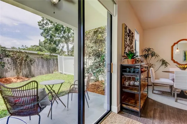 $4,000 | 204 North Manhattan Avenue, Unit 1, Tampa, FL 33609