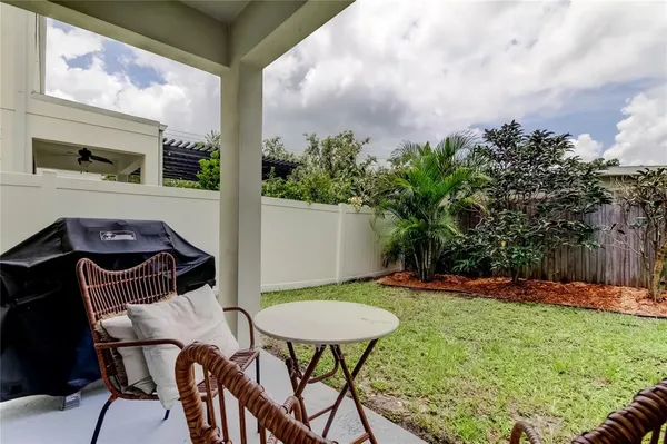 $4,000 | 204 North Manhattan Avenue, Unit 1, Tampa, FL 33609