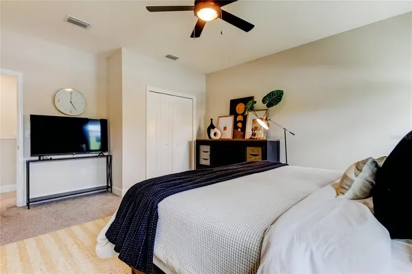 $4,000 | 204 North Manhattan Avenue, Unit 1, Tampa, FL 33609