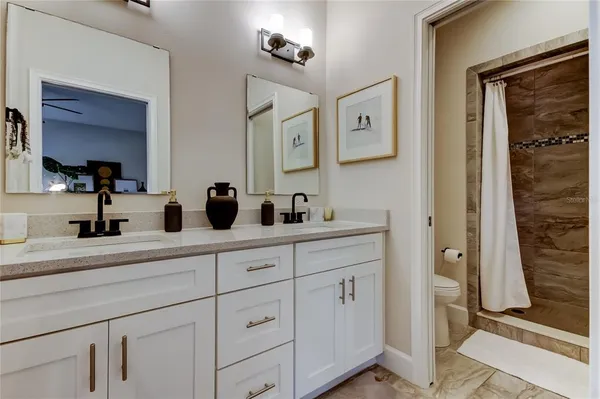 $4,000 | 204 North Manhattan Avenue, Unit 1, Tampa, FL 33609