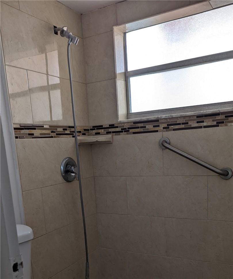 8852 West McNab Road, Unit 204 Tamarac, FL 33321 - Photo 18 of 26 Photo 18