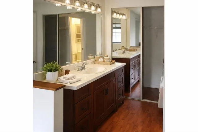 $2,500 | 6542 Via Regina, Unit 11, Boca Raton, FL 33433