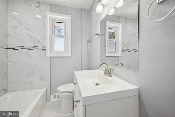 $445,000 | 500 West Charles Street, Palmyra, NJ 08065