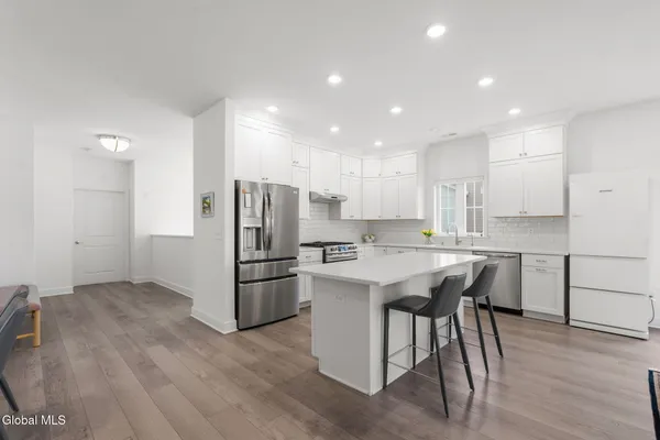 $619,900 | 39 Wardley Circle, Cohoes, NY 12047