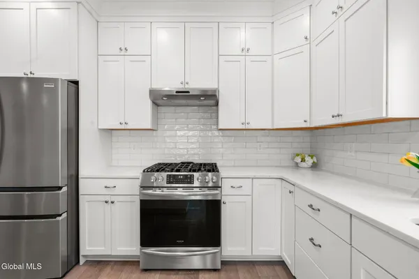 $619,900 | 39 Wardley Circle, Cohoes, NY 12047