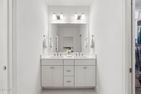 $619,900 | 39 Wardley Circle, Cohoes, NY 12047