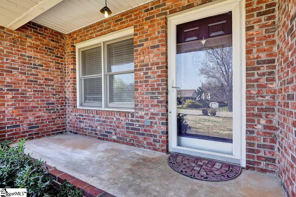 244 Ranier Drive Inman, SC 29349 - Photo 8 of 30