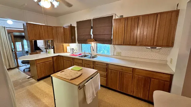 $195,000 | 212 South 2nd Street, Waterville, MN 56096