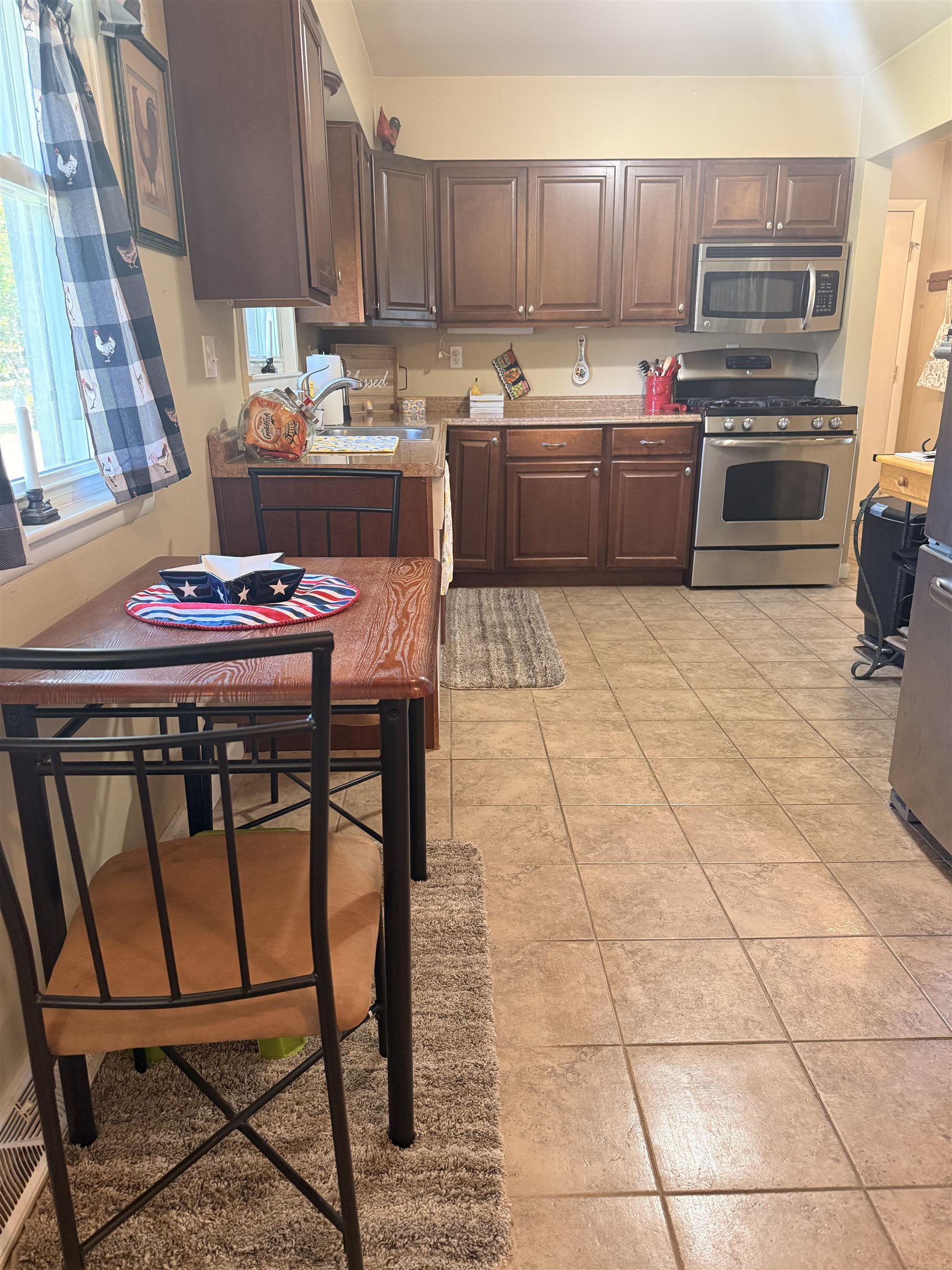 2041 Vandecarr Road Owosso, MI 48867 - Photo 6 of 17