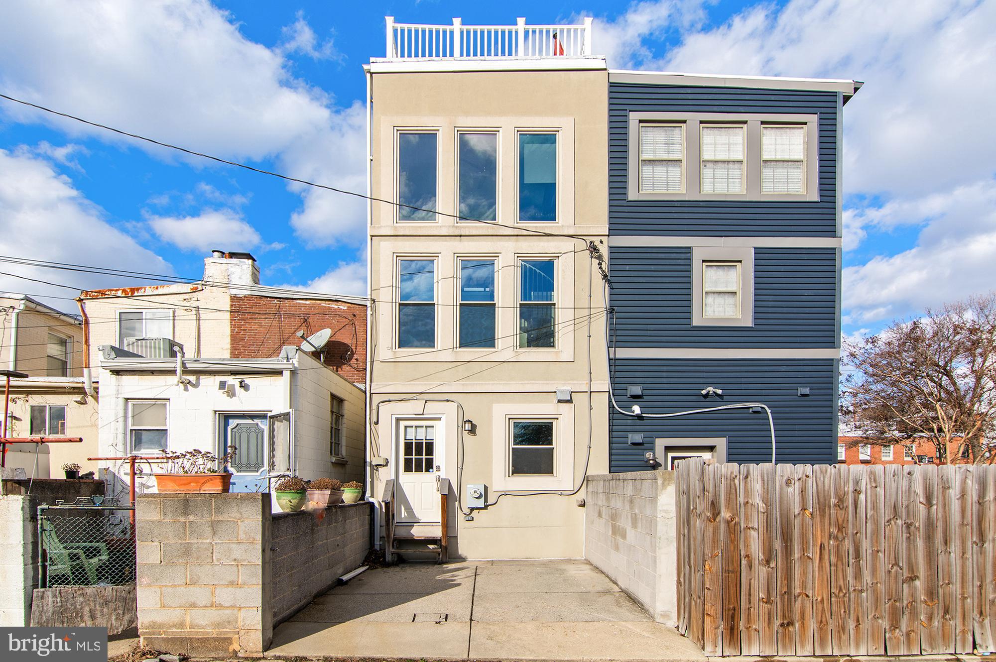 3043 Elliott Street Baltimore, MD 21224 - Photo 4 of 49
