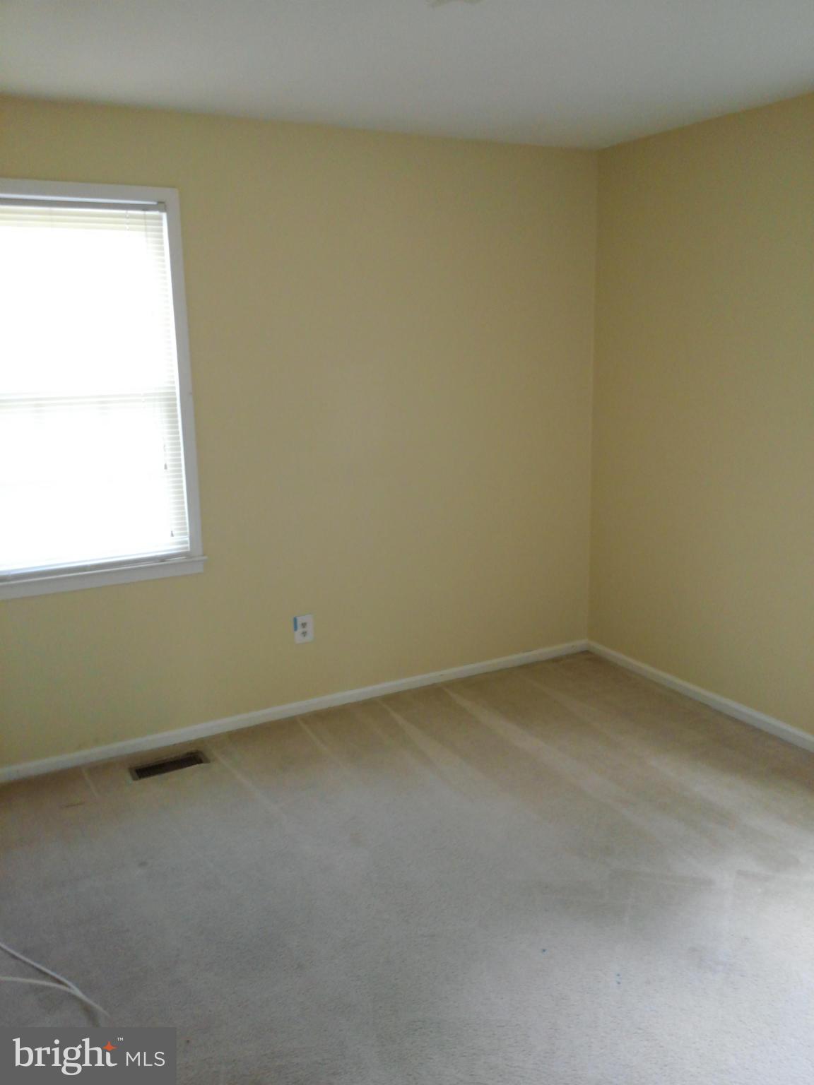 14591 Golden Oak Road Centreville, VA 20121 - Photo 14 of 21 an empty room with a window