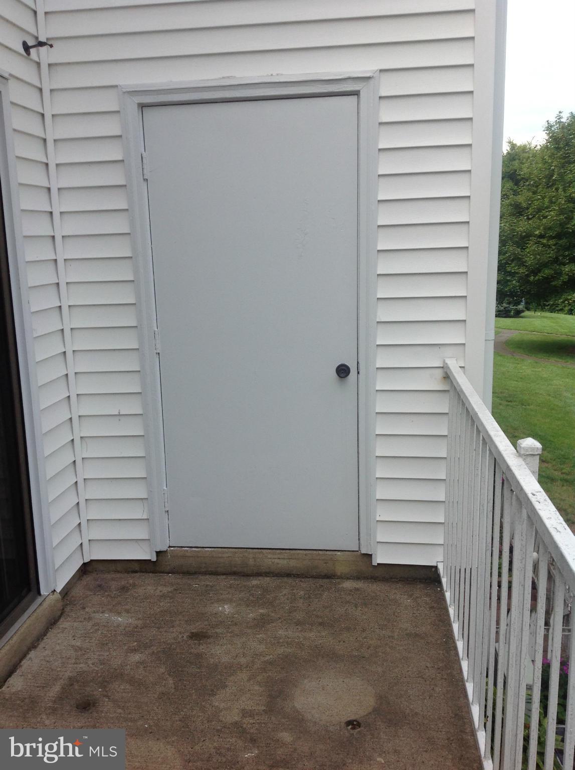 14591 Golden Oak Road Centreville, VA 20121 - Photo 21 of 21 a view of a small space