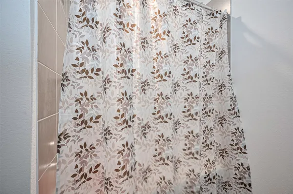 $2,400 | 40434 Basalt Elm Road, Magnolia, TX 77354