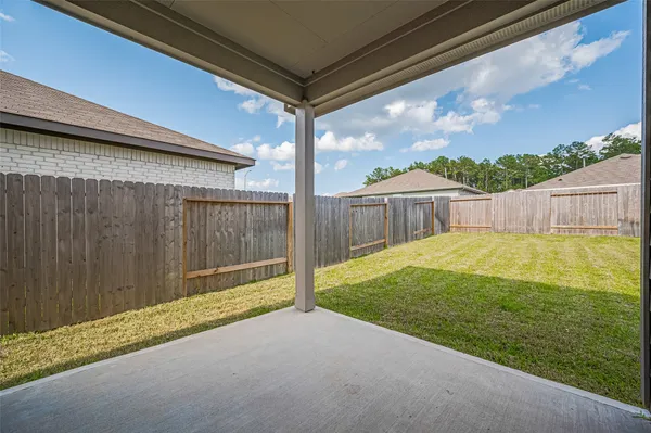 $2,400 | 40434 Basalt Elm Road, Magnolia, TX 77354