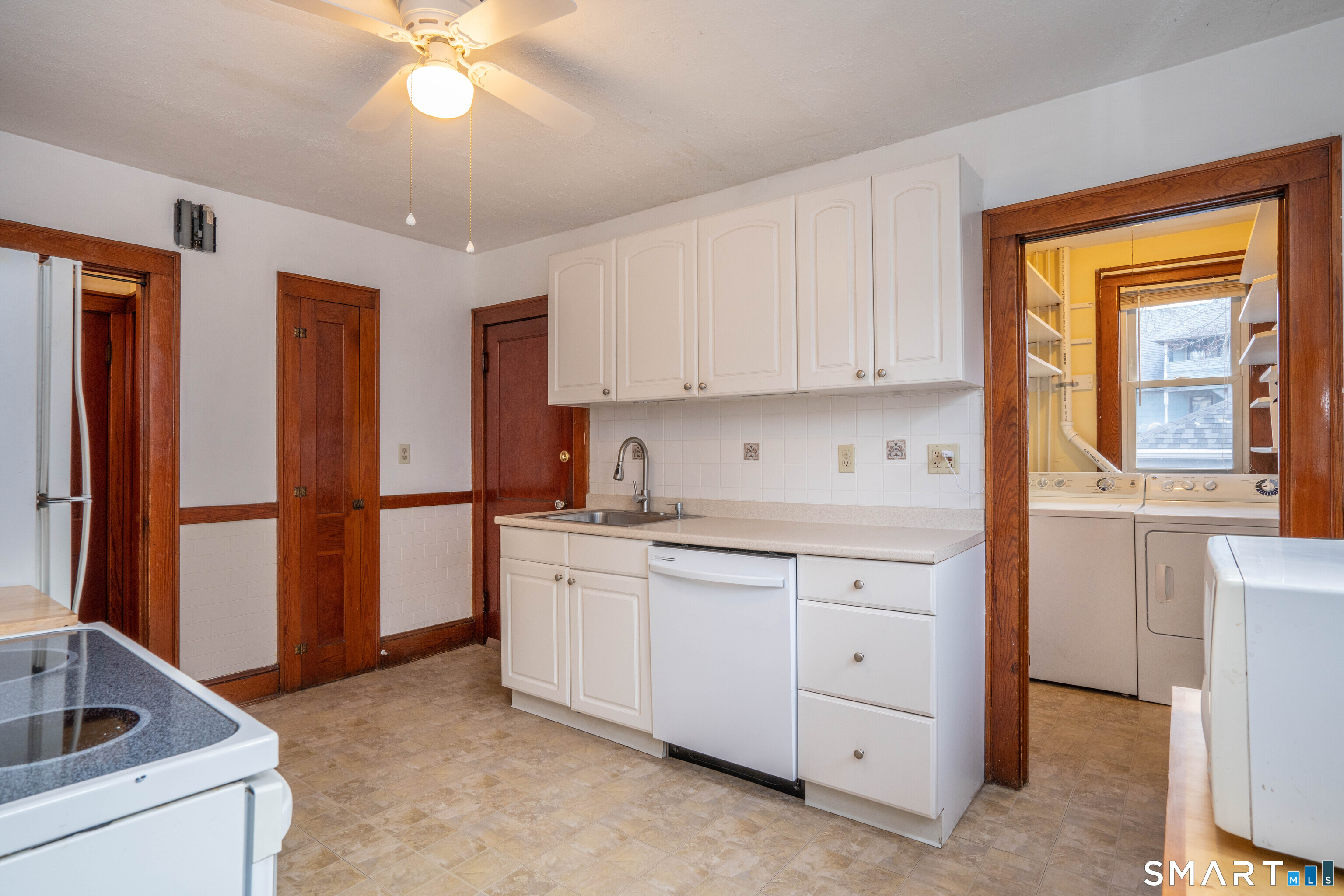 99 Queen Street Bristol, CT 06010 - Photo 18 of 39