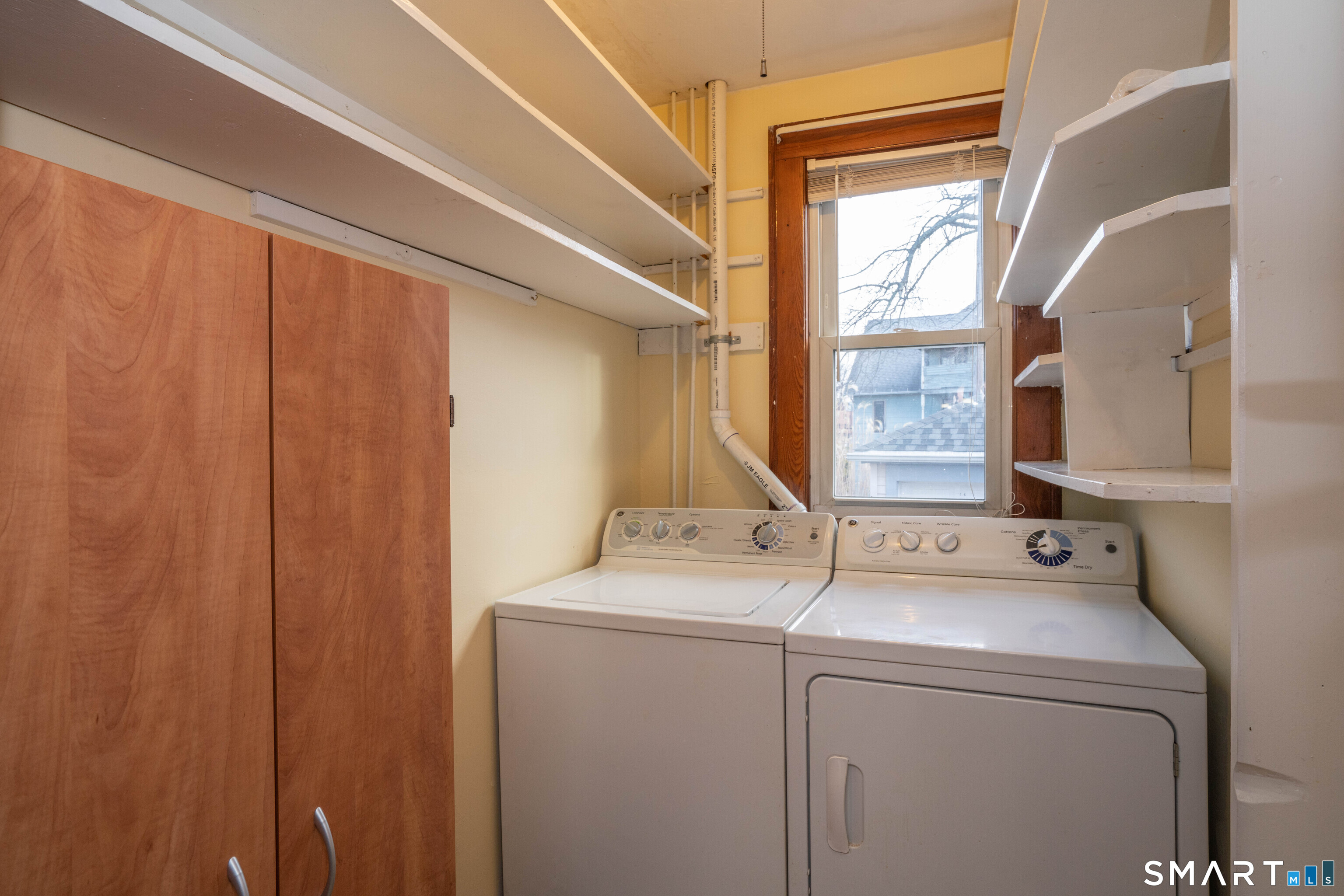 99 Queen Street Bristol, CT 06010 - Photo 20 of 39