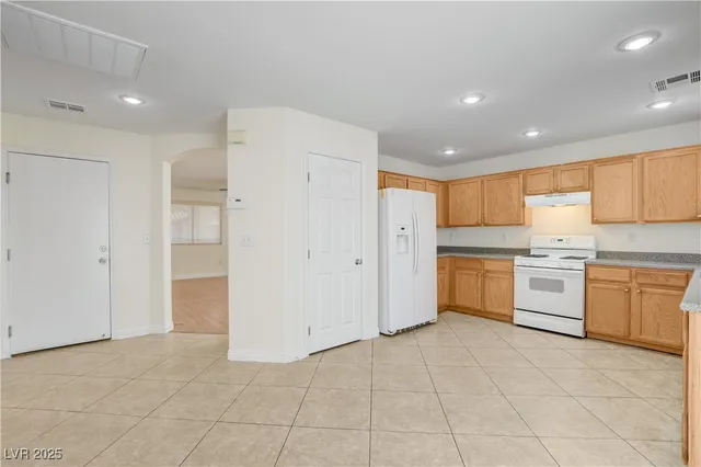 $1,870 | 8233 Amphora Street, Las Vegas, NV 89139