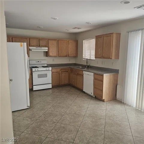$1,888 | 8233 Amphora Street, Las Vegas, NV 89139