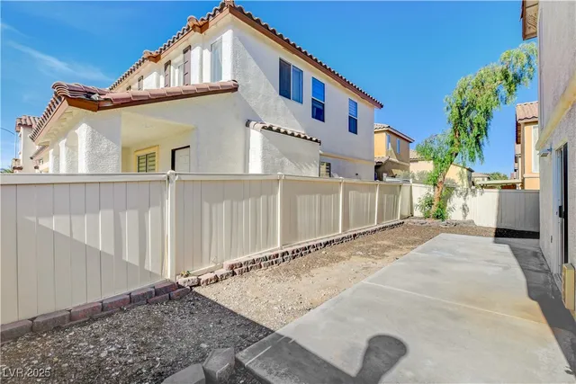 $1,870 | 8233 Amphora Street, Las Vegas, NV 89139