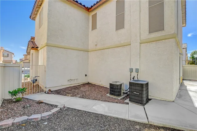 $1,870 | 8233 Amphora Street, Las Vegas, NV 89139